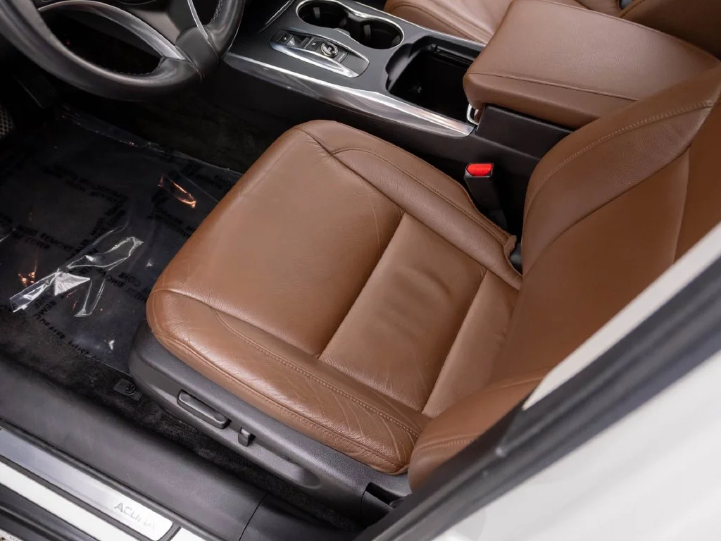 Used 2018  Acura 3.5L image 17