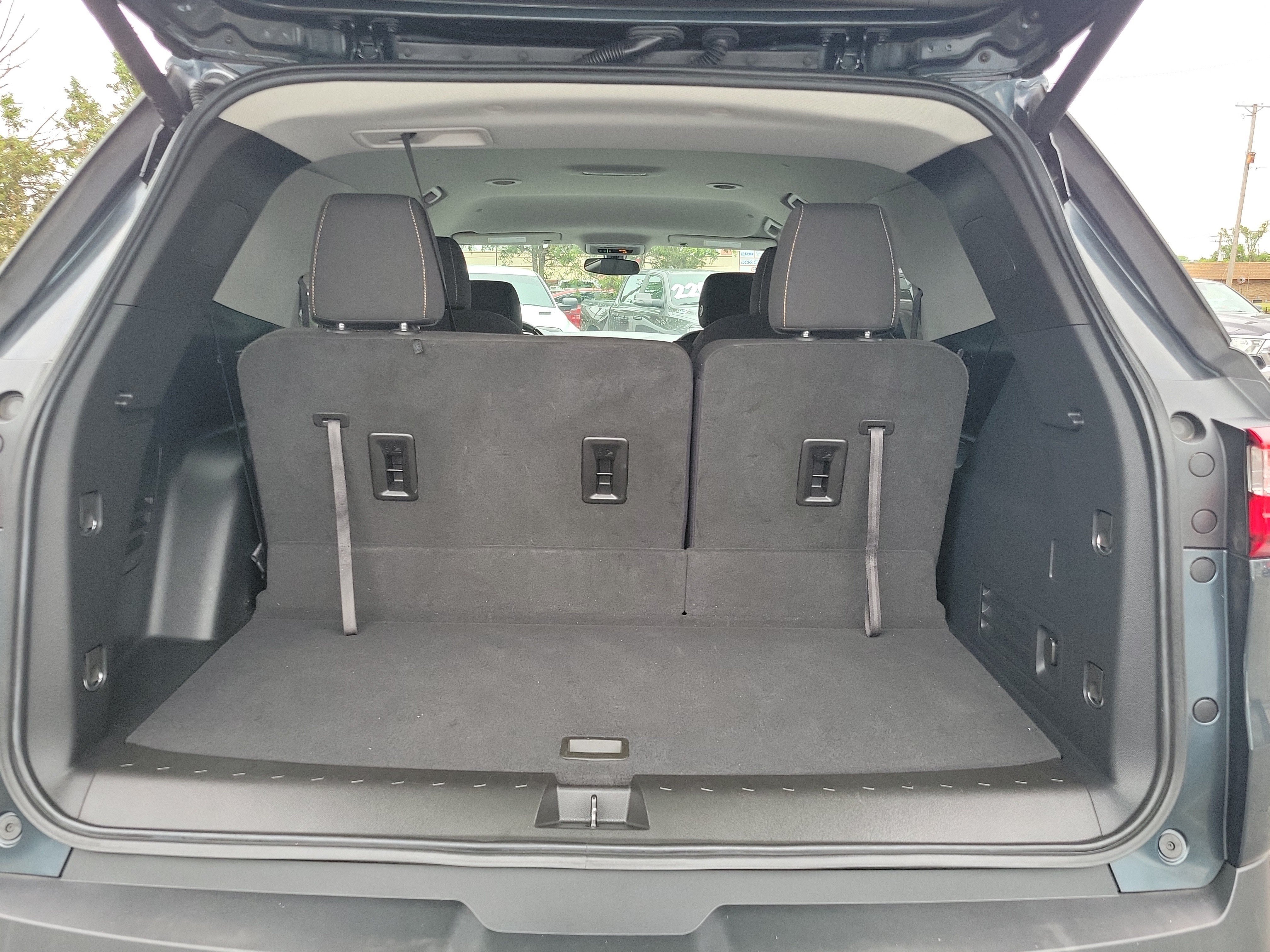 Used 2021 Graphite Metallic Chevrolet LT Cloth image 9