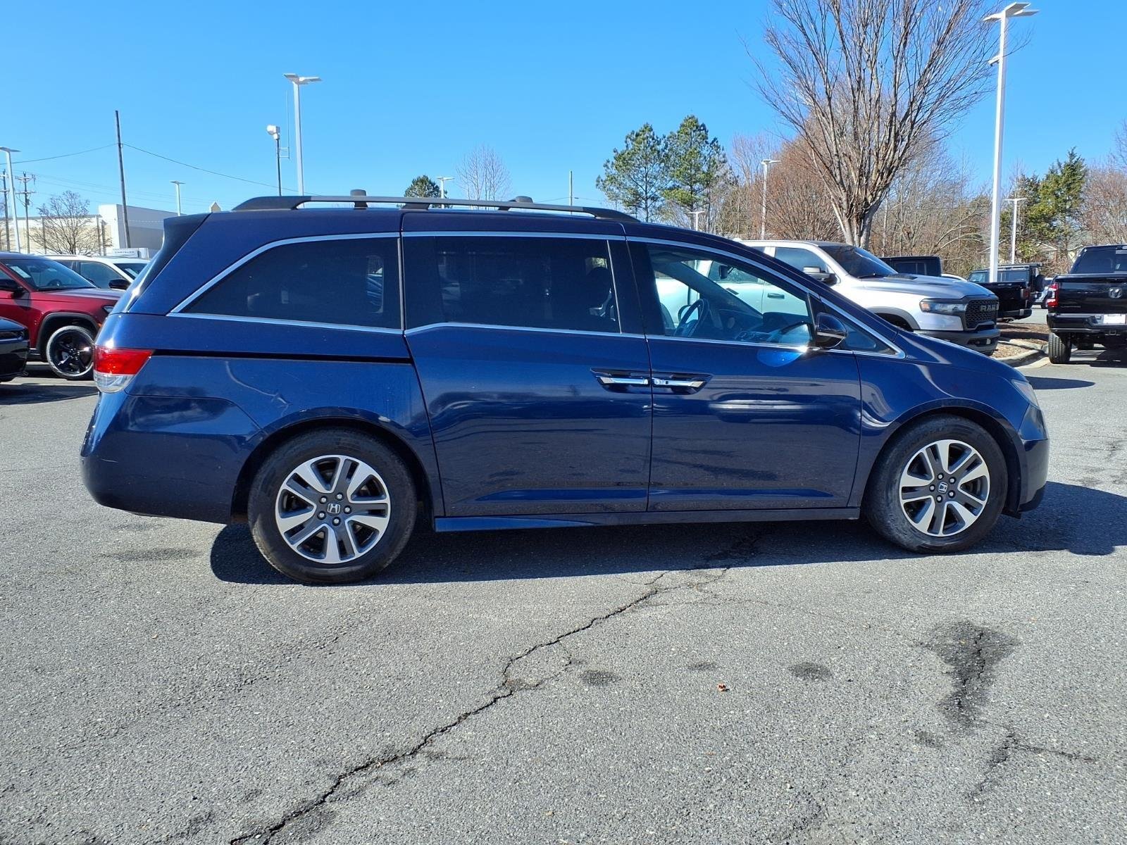 Used 2015  Honda  image 21