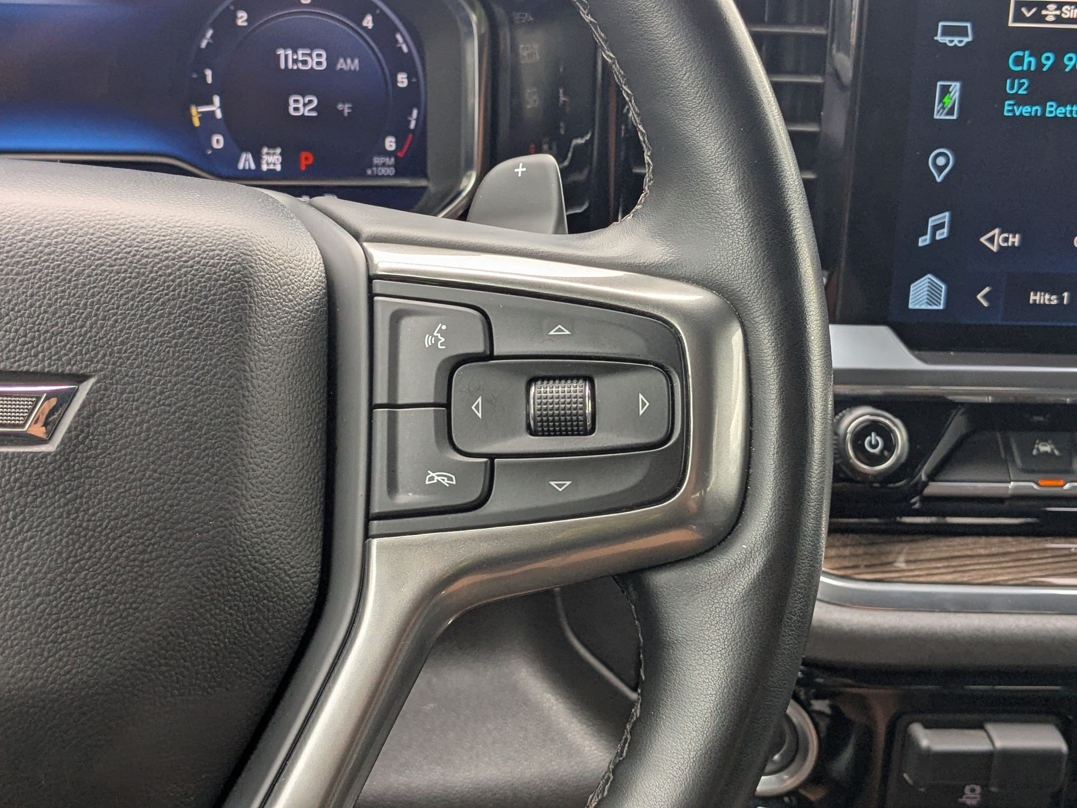 Used 2024 Sterling Gray Metallic Chevrolet LT Trail Boss image 17