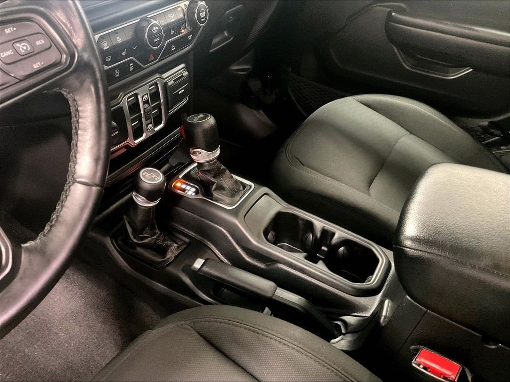Used 2021 Black Jeep Unlimited Sport Altitude image 21