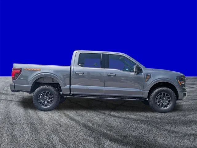 New 2026 Gray Ford Tremor image 3