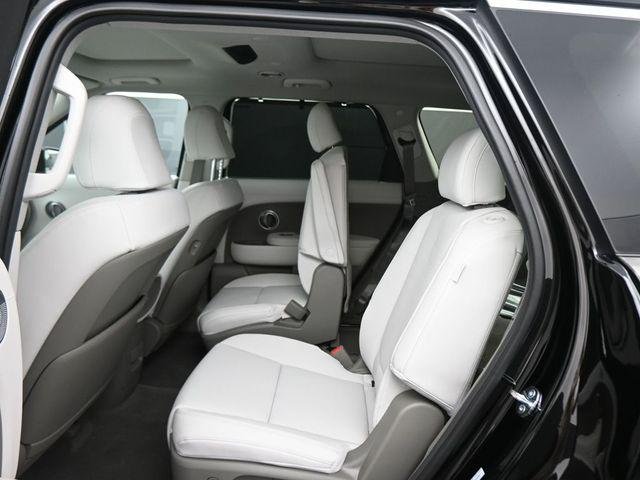 New 2026 Black Hyundai Limited AWD image 16