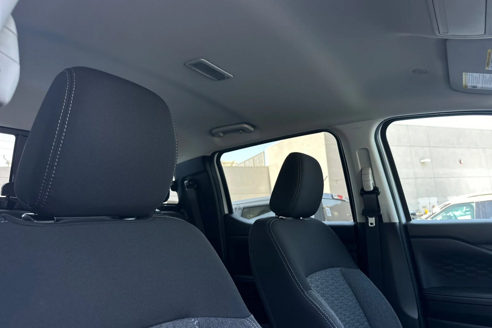 New 2026 Oxford White Ford XLT image 15