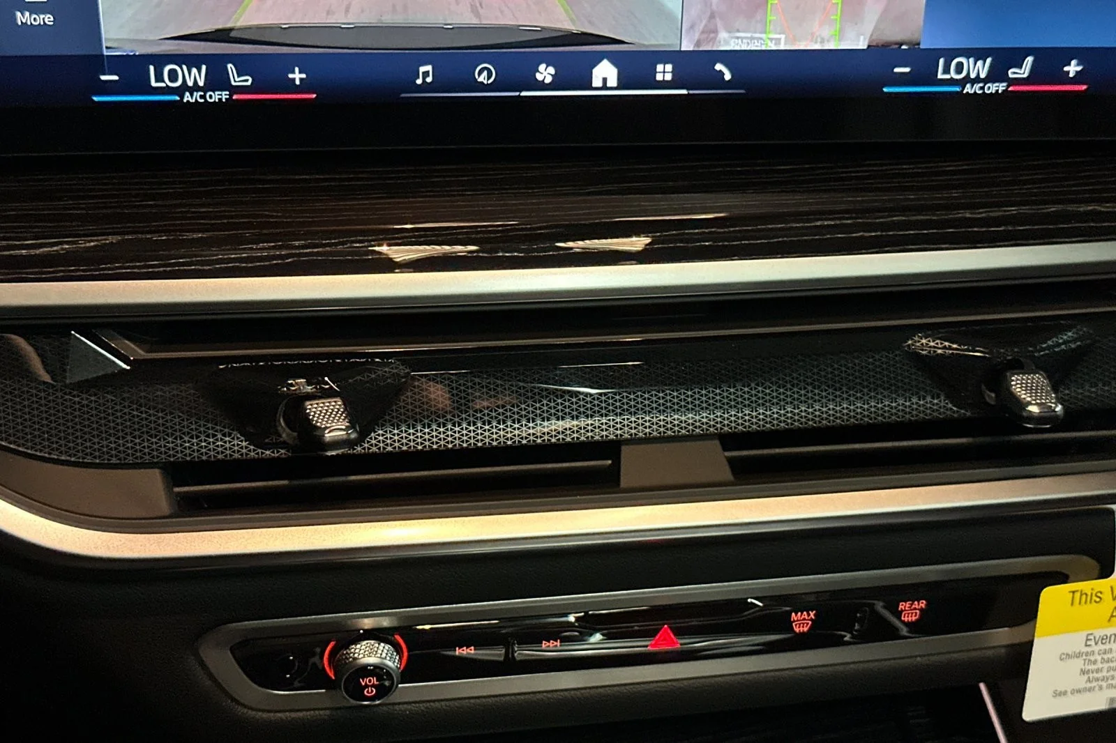 New 2026 Carbon Black Metallic BMW xDrive40i image 20