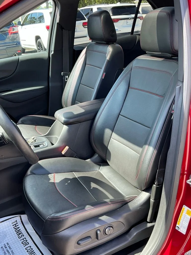 Used 2023 Red Chevrolet RS image 34
