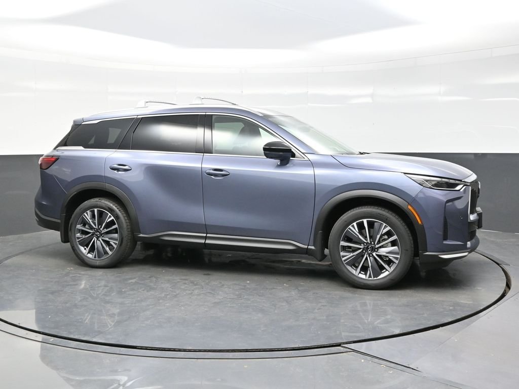 New 2027 MOONBOW BLUE INFINITI Luxe AWD image 8