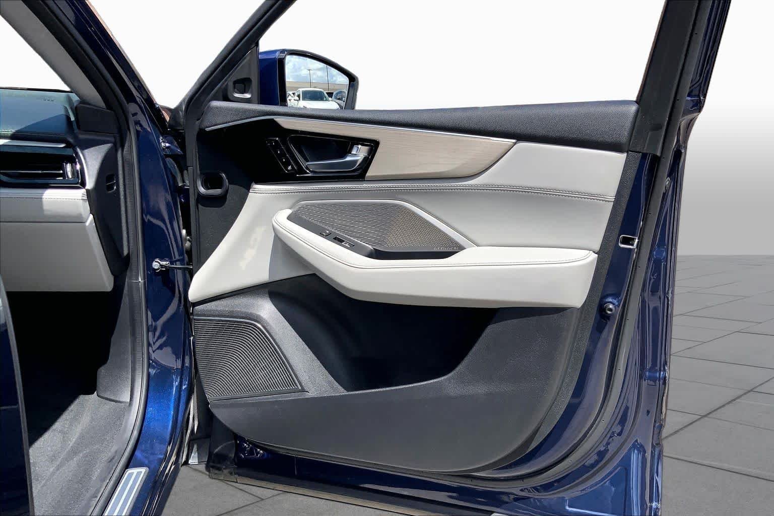 Used 2023 Fathom Blue Pearl Acura w/Advance Package image 23
