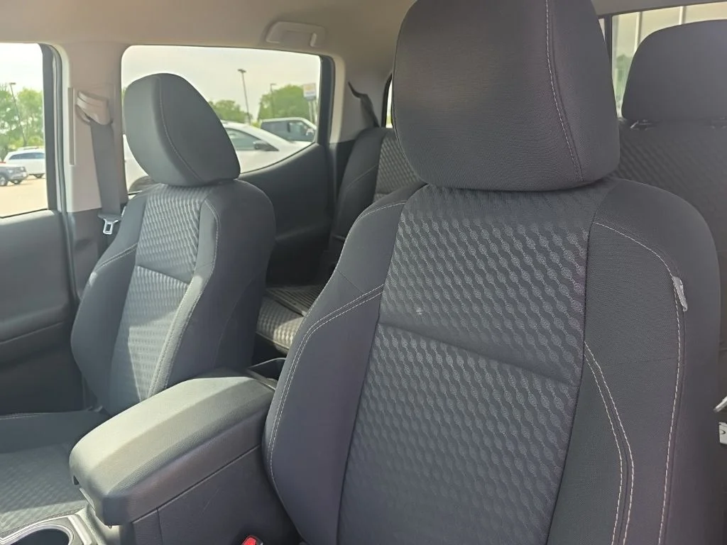 2022 Toyota Tacoma SR5 - Photo 20