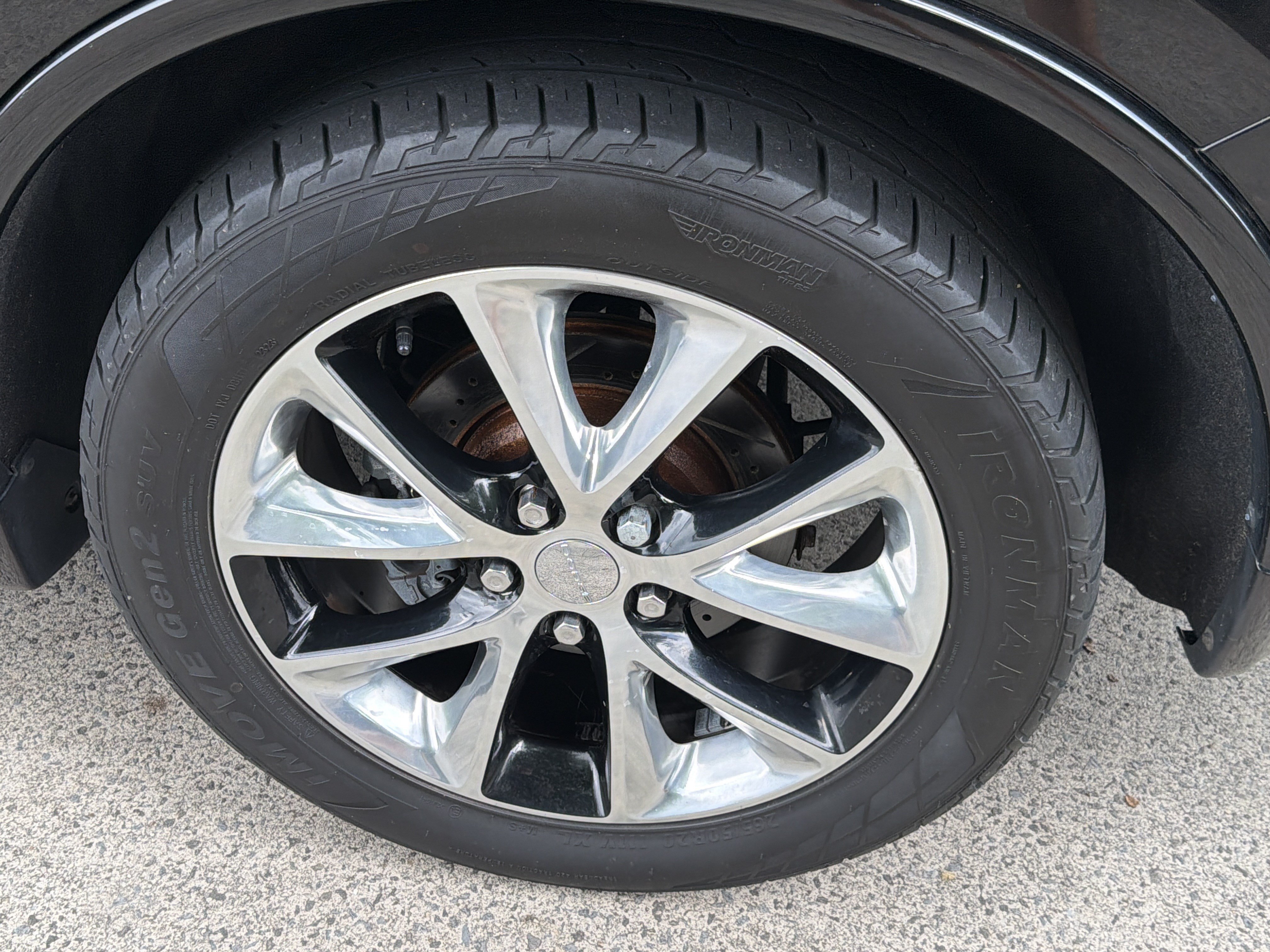 Used 2014 Brilliant Black Crystal Pearlcoat Dodge R/T image 18