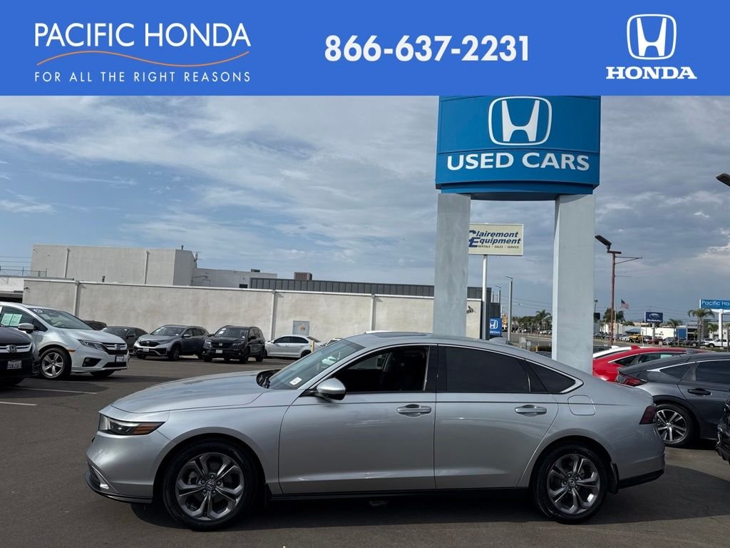 Used 2024  Honda EX image 1