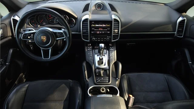 Used 2018 Black Porsche Base image 7