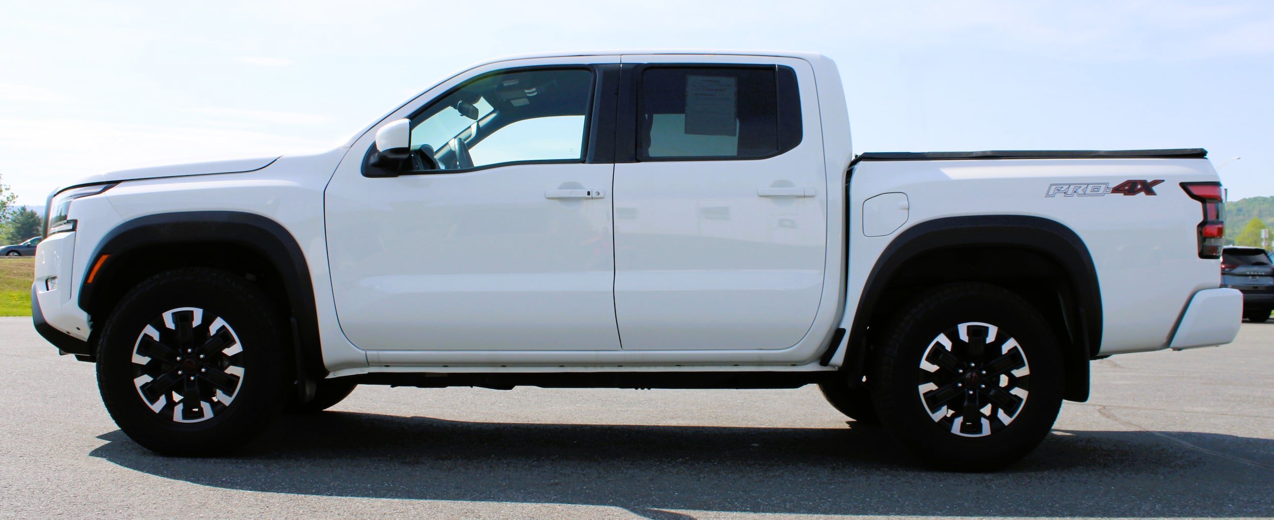 Used 2024 Glacier White Nissan PRO-4X image 6
