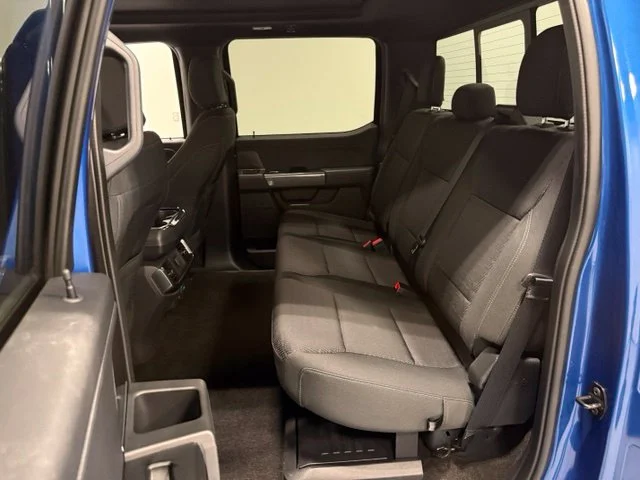 Used 2022 Blue Ford XLT image 30