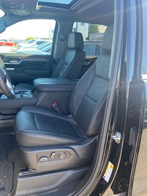 Used 2026 Onyx Black GMC Denali image 5