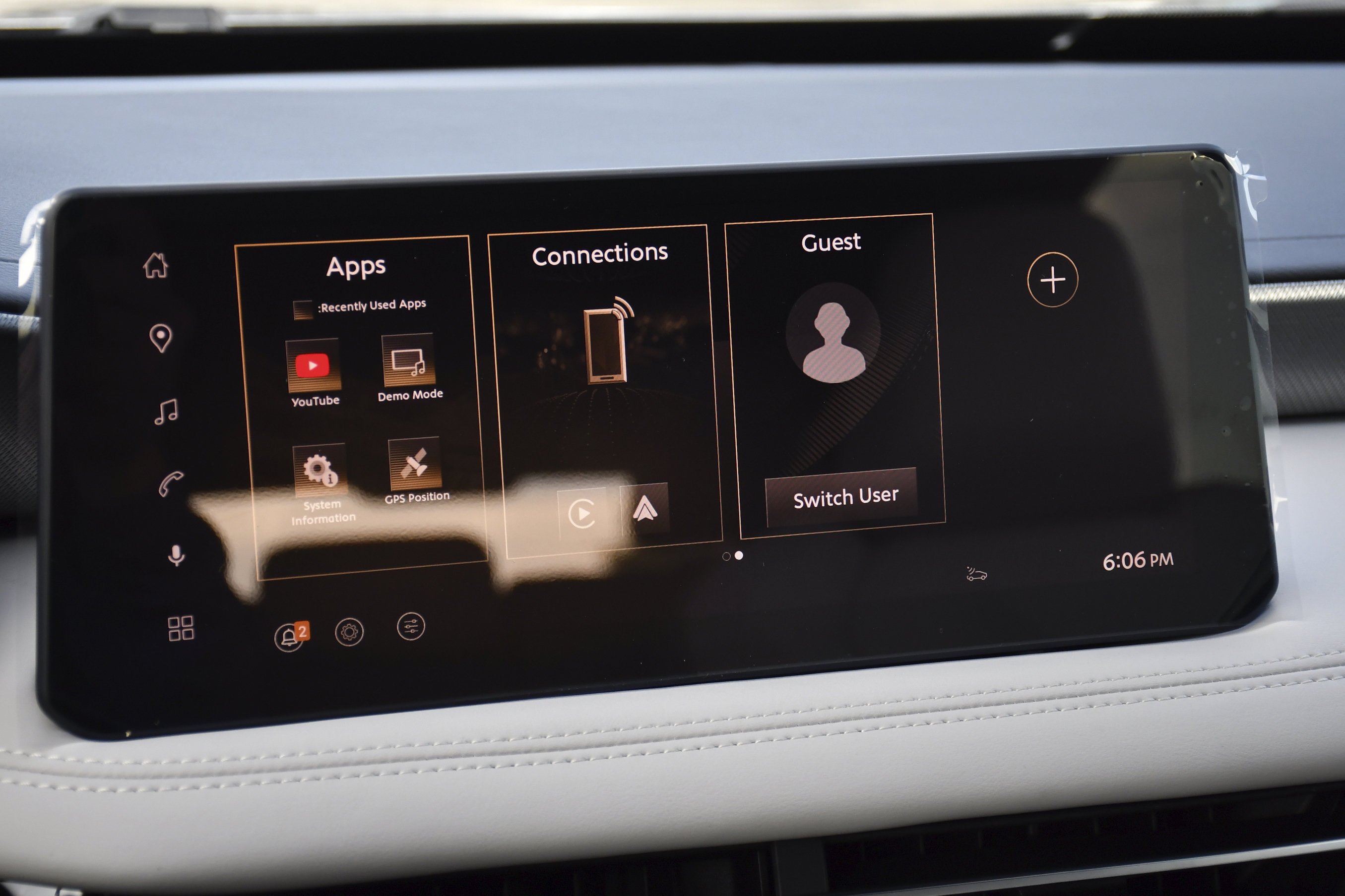New 2027 GRAPHITE SHADOW INFINITI Luxe AWD image 20