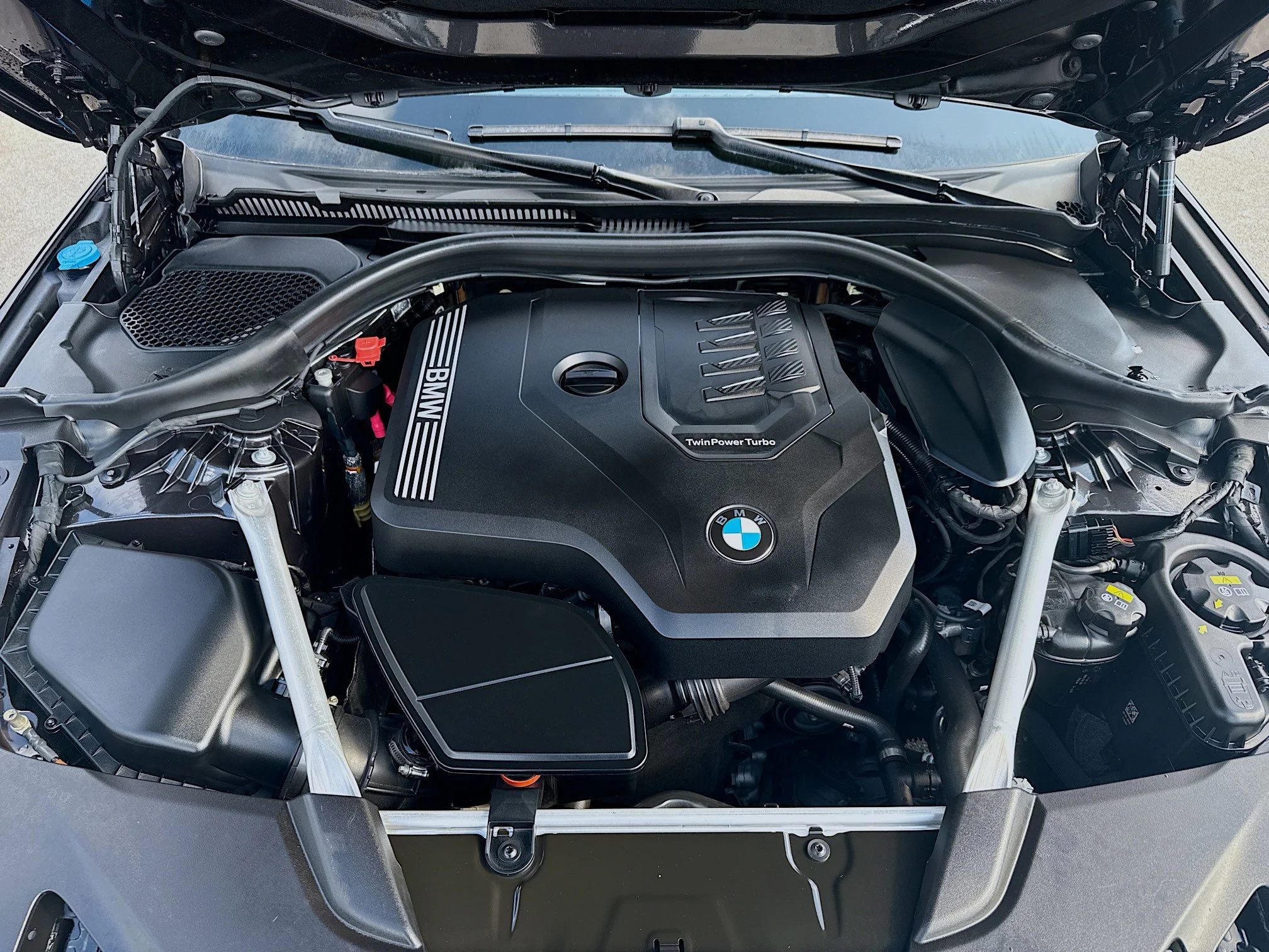 2022 BMW 5 Series 530i - Photo 34