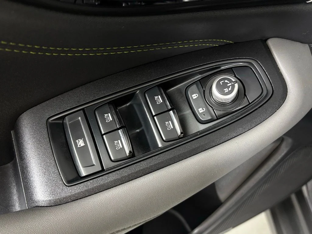 Used 2025 Gray Subaru Onyx Edition image 18
