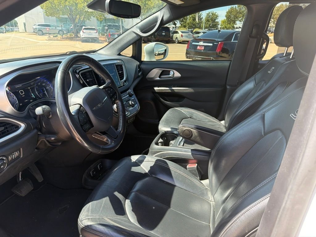 Used 2020 White Chrysler Touring L Plus image 8