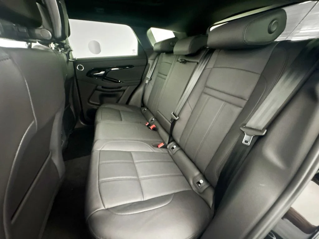 New 2026 Santorini Black Land Rover Core S image 25