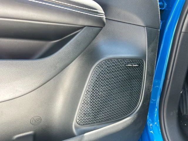 New 2027 Blue Pearl Chrysler Limited image 30