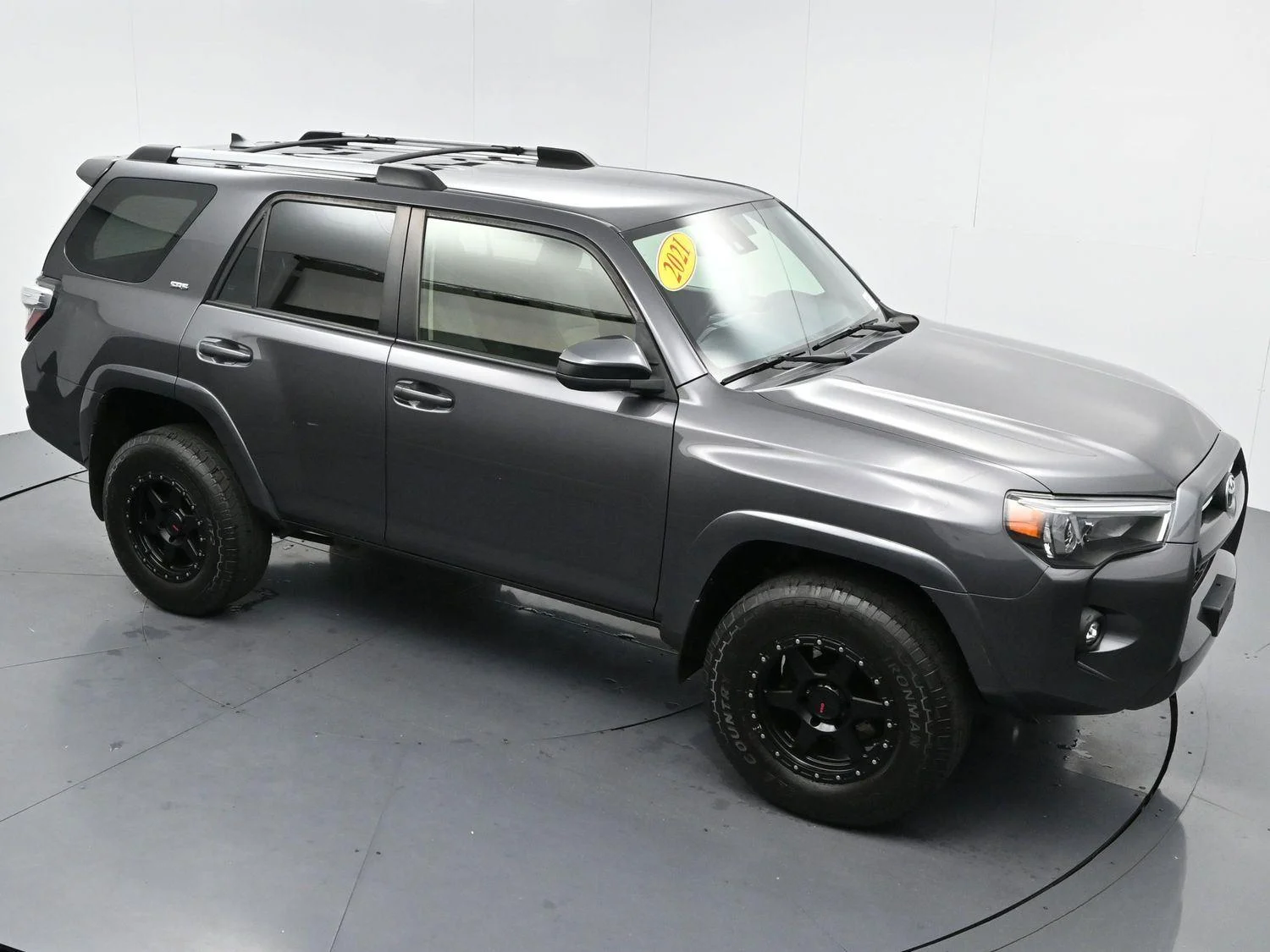 Used 2021 Magnetic Gray Metallic Toyota SR5 image 40