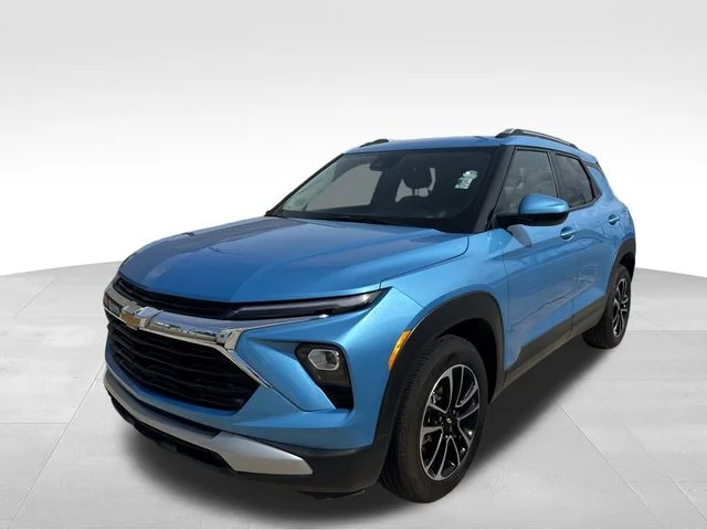 Used 2025 Blue Chevrolet LT image 5