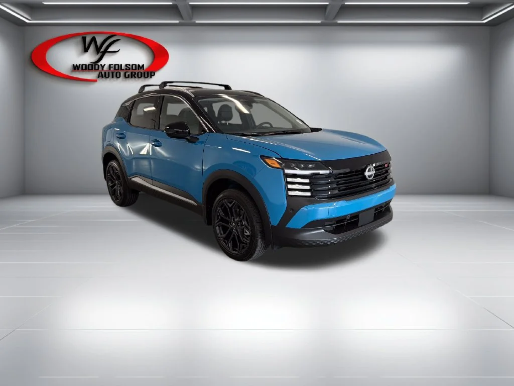New 2027 Arctic Ice Blue Metallic / Super Black Two-tone Nissan SR image 3