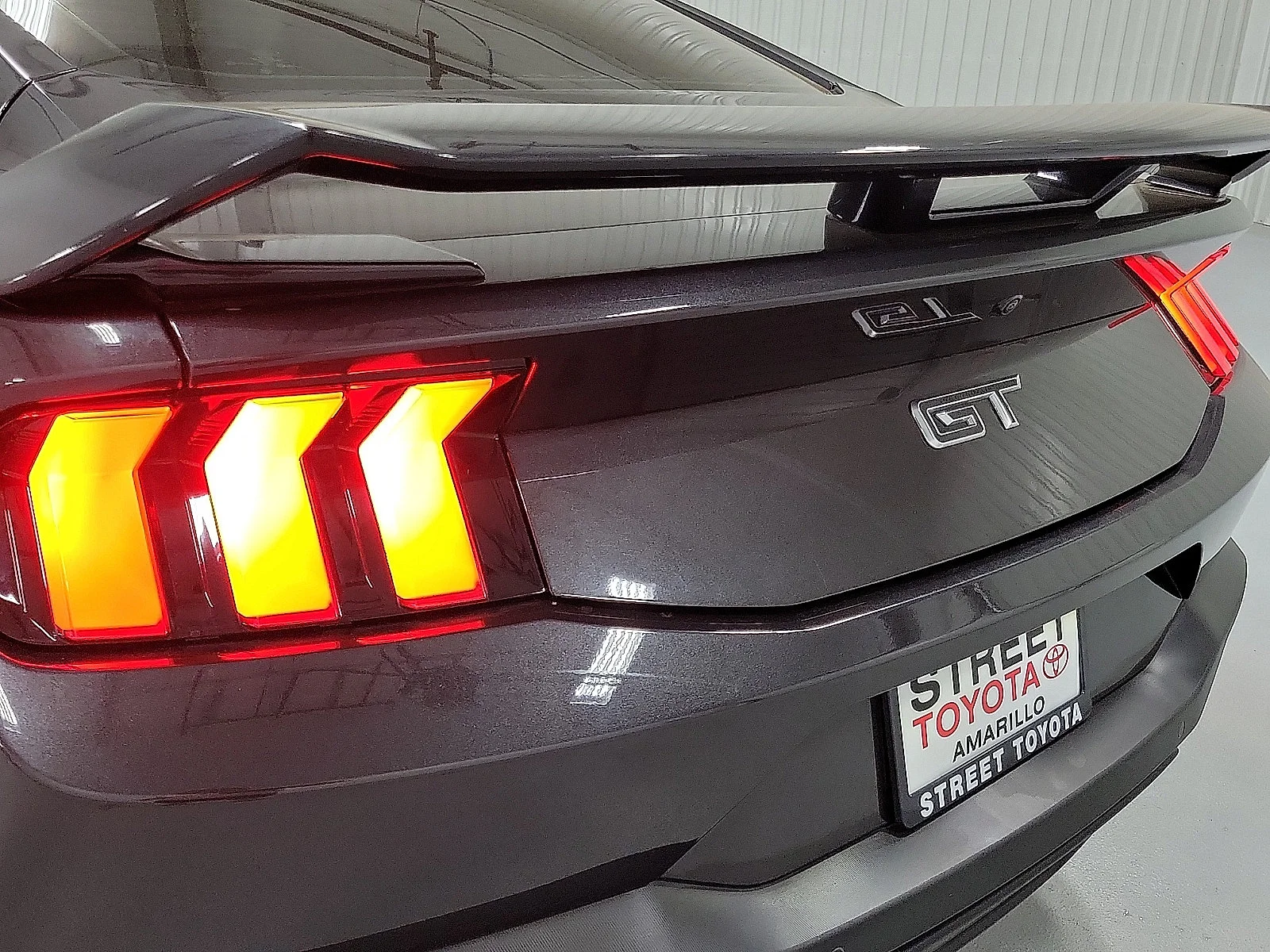 Used 2024 Black Ford  image 18