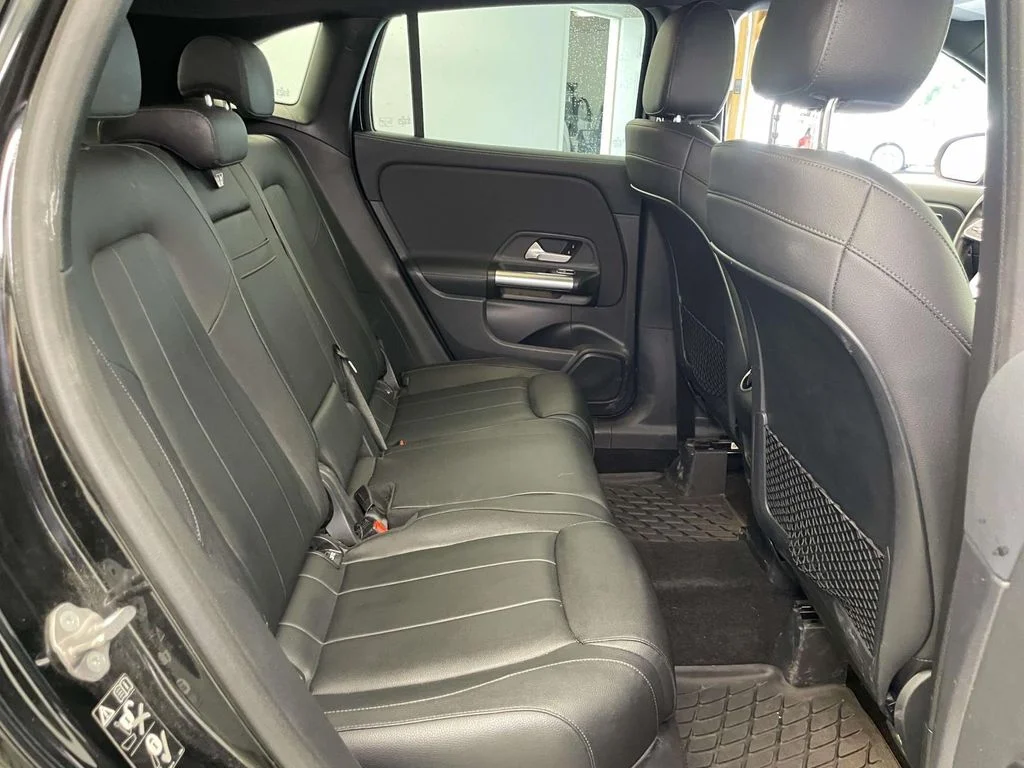 Used 2021 White Mercedes-Benz GLA 250 image 18