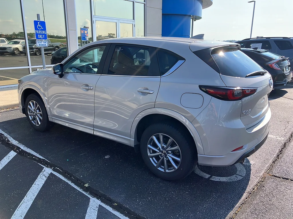 Used 2025 Platinum Quartz Metallic Mazda 2.5 S Select image 5