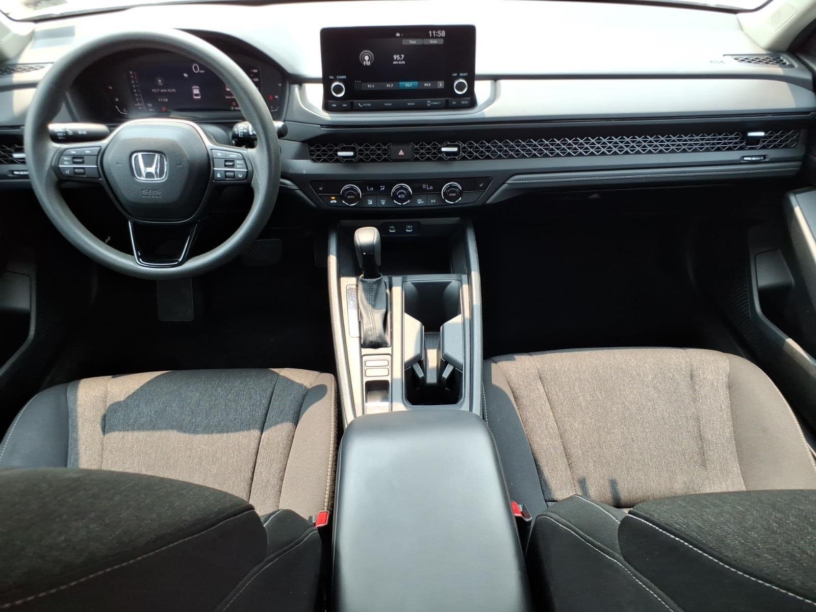 Used 2024 WHITE Honda EX image 22