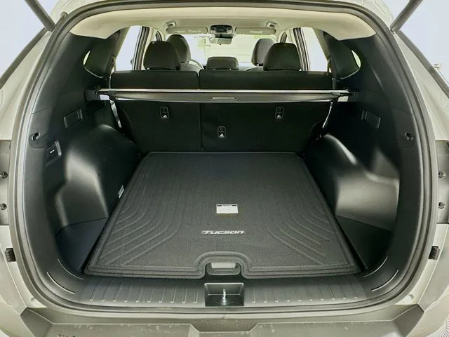 New 2026 Hyundai TUCSON SEL