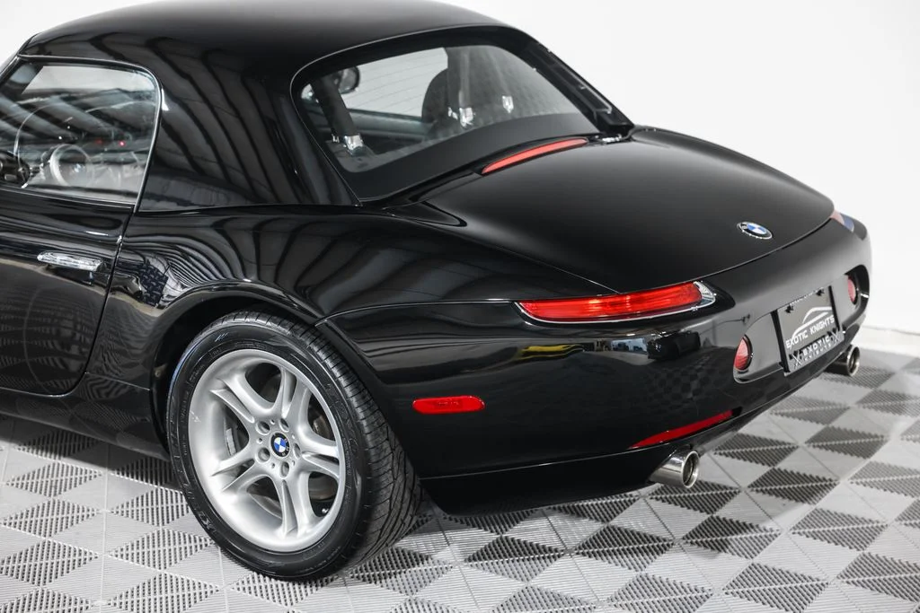 Used 2002 Black BMW Base image 14