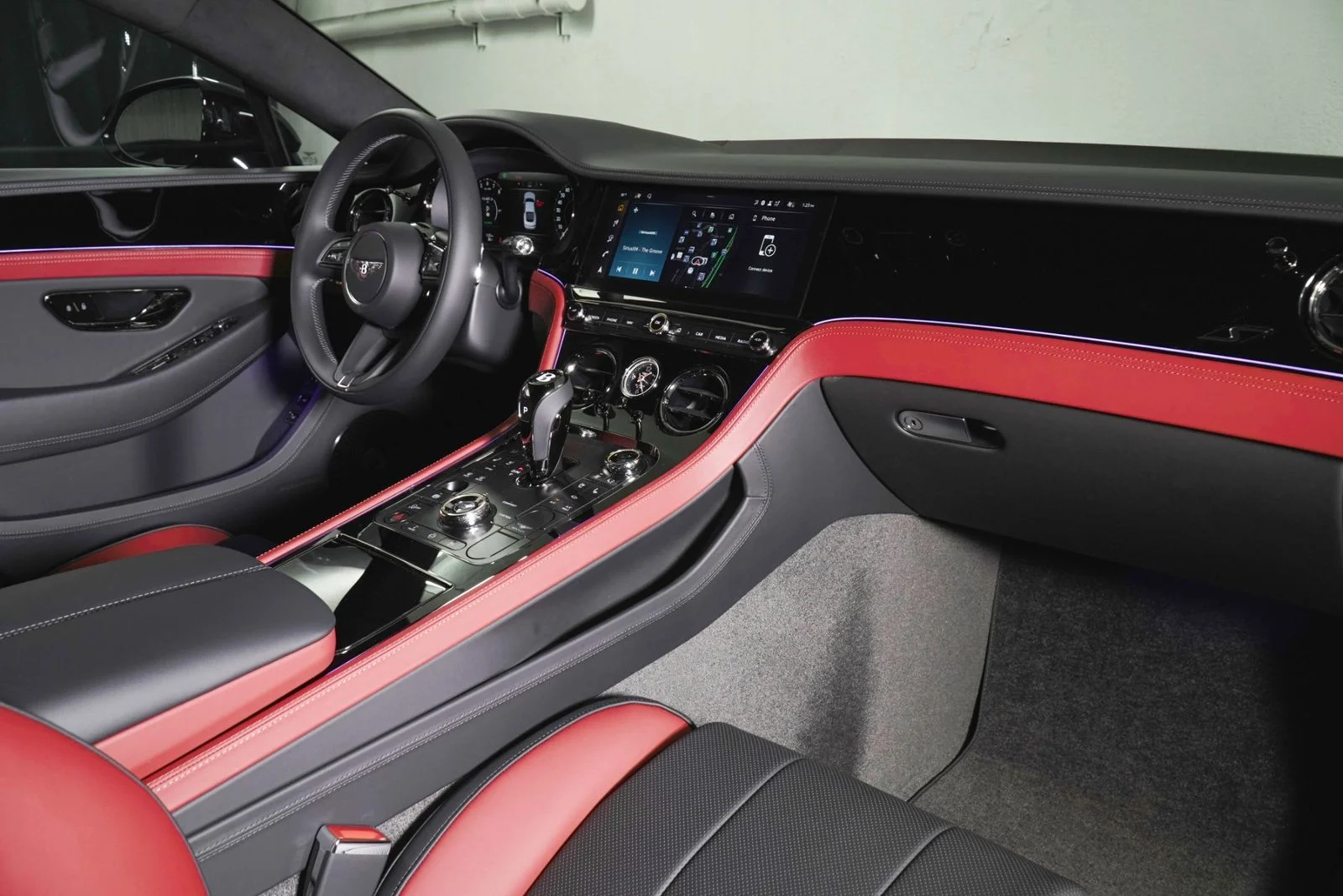 New 2026 Black Bentley V8 image 2