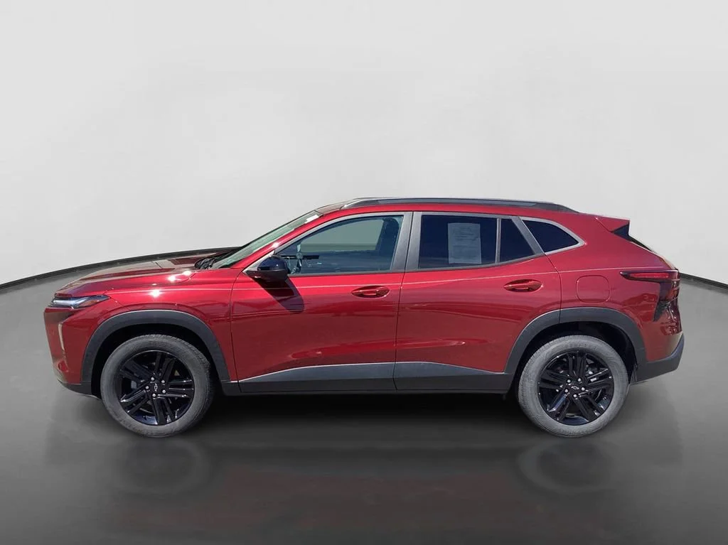 Used 2024 Crimson Metallic Chevrolet ACTIV image 8