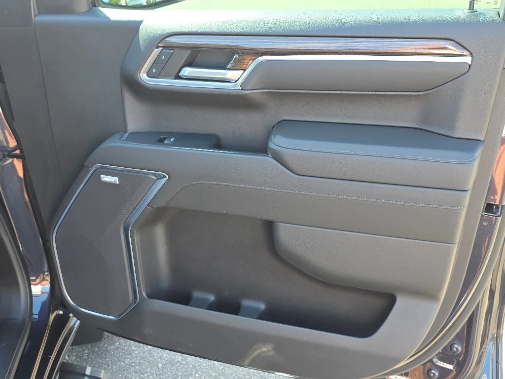 Used 2022 Dark Ash Metallic Chevrolet RST image 23