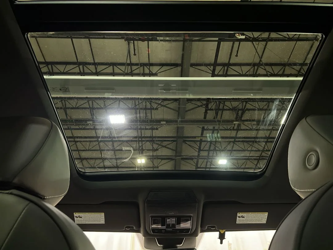 2026 Volkswagen Tiguan SE R-LINE BLACK - Photo 12