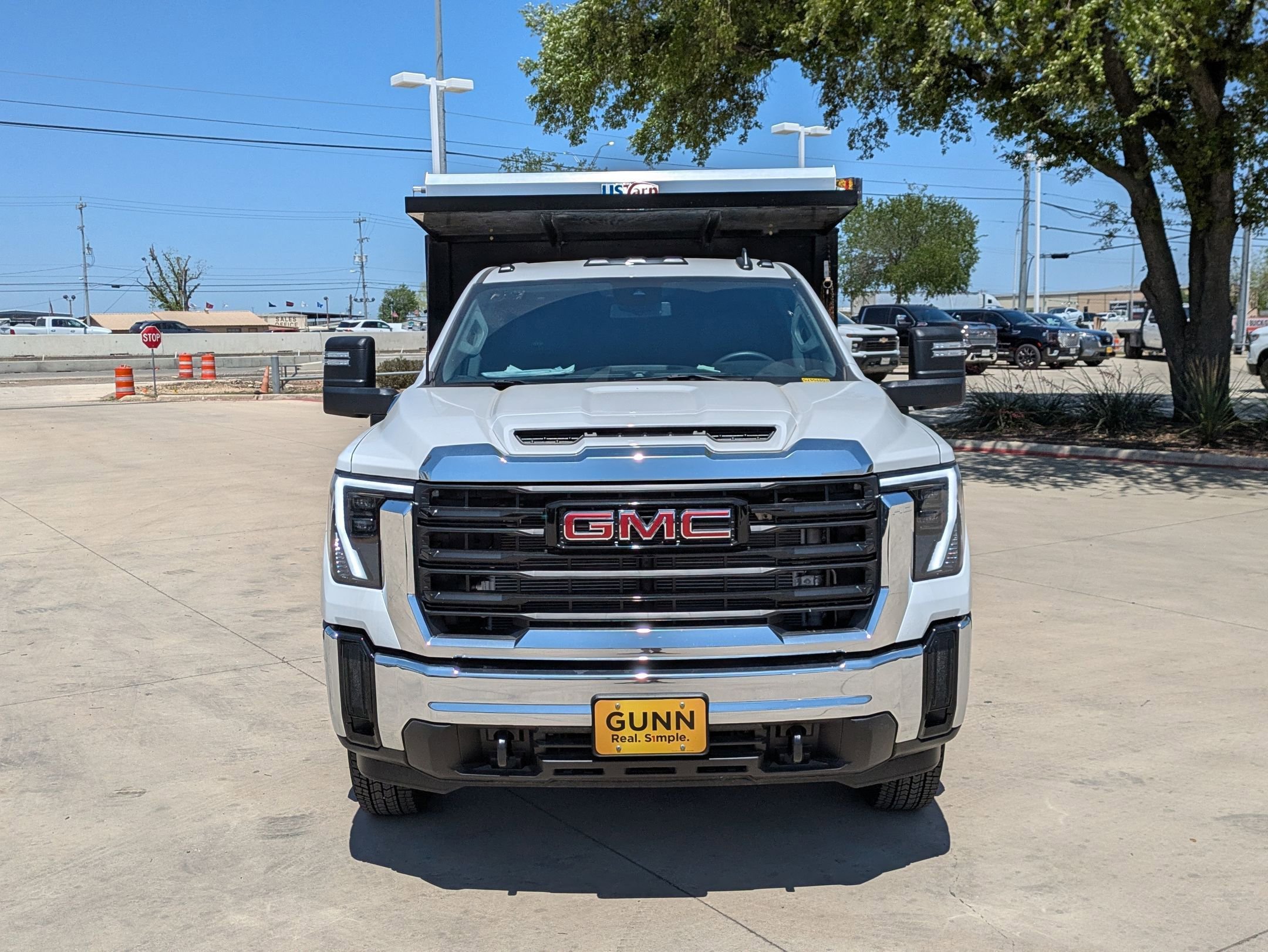 2025 GMC Sierra 3500HD Pro - Photo 12