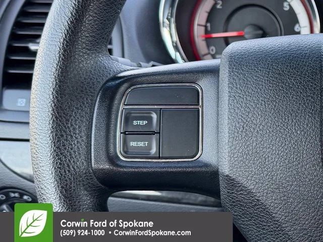 Used 2015 True Blue Pearlcoat Dodge AVP image 20