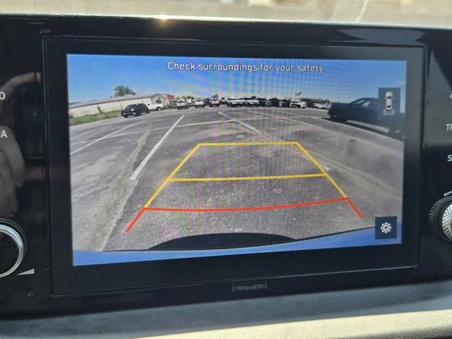 Used 2021 Gray Hyundai SEL image 21