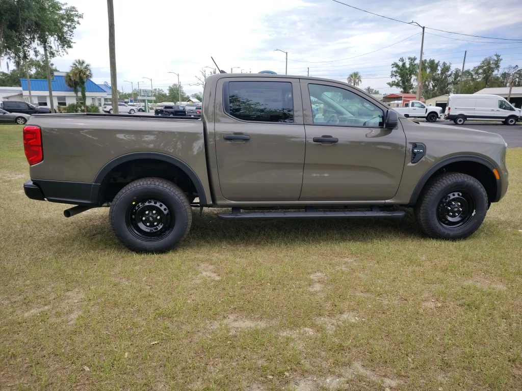 New 2026 Marsh Gray Ford XL image 7