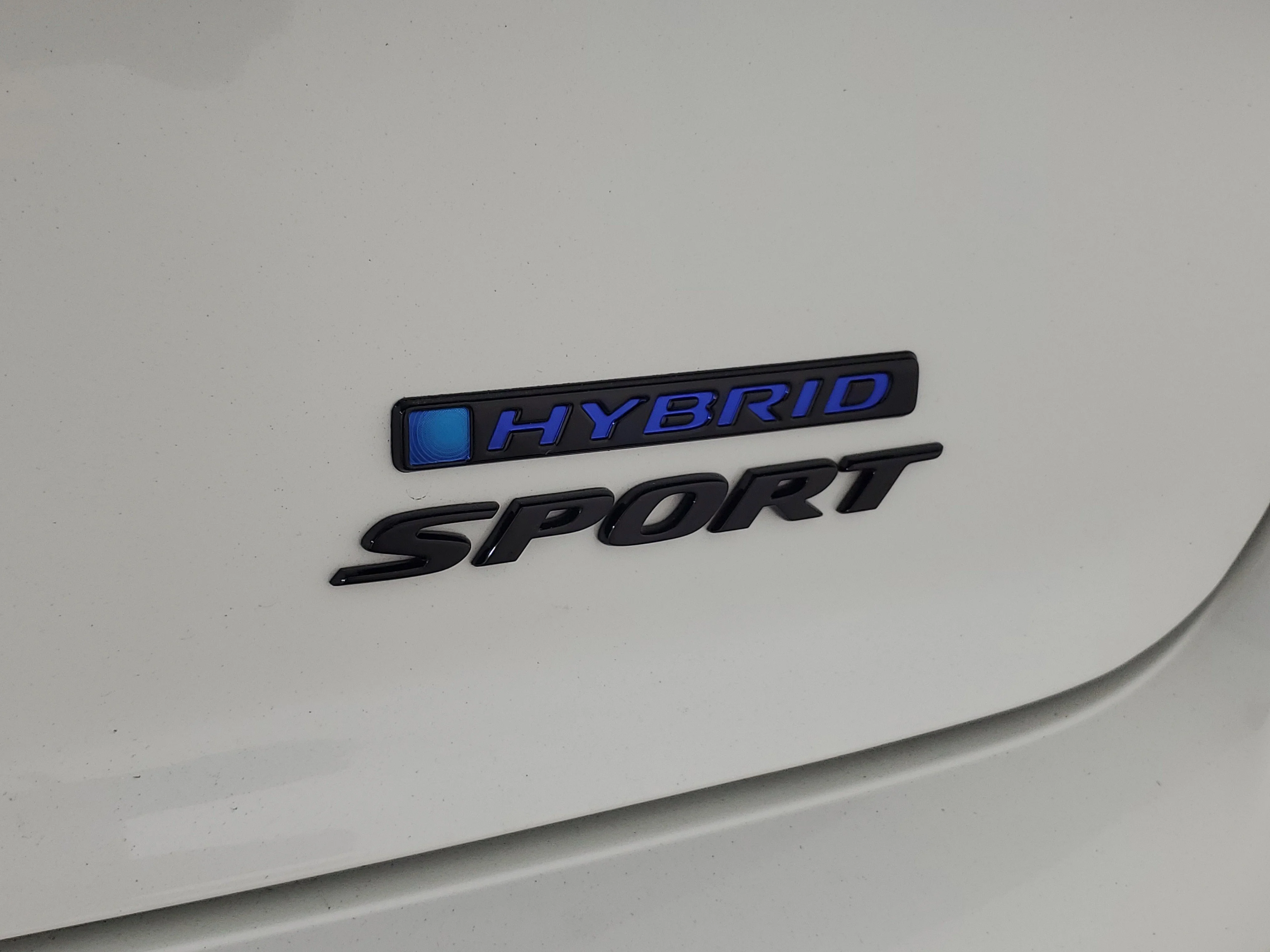 New 2026 Platinum White Pearl Honda Sport Hybrid image 13