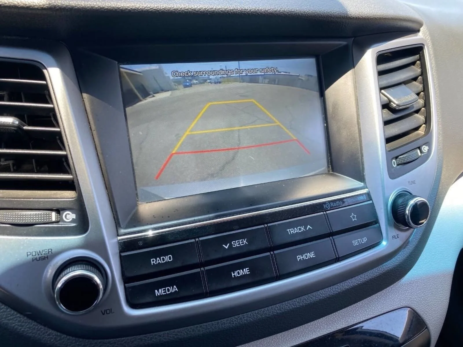 Used 2018 Molten Silver Hyundai Value image 37