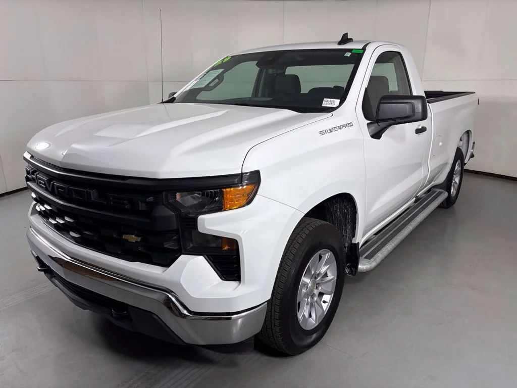 Used 2025 White Chevrolet WT image 4