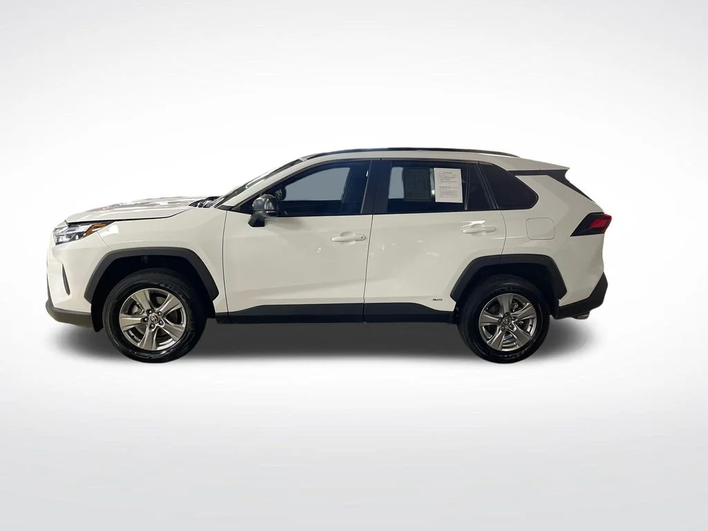 Certified Used 2025 White Toyota LE image 2