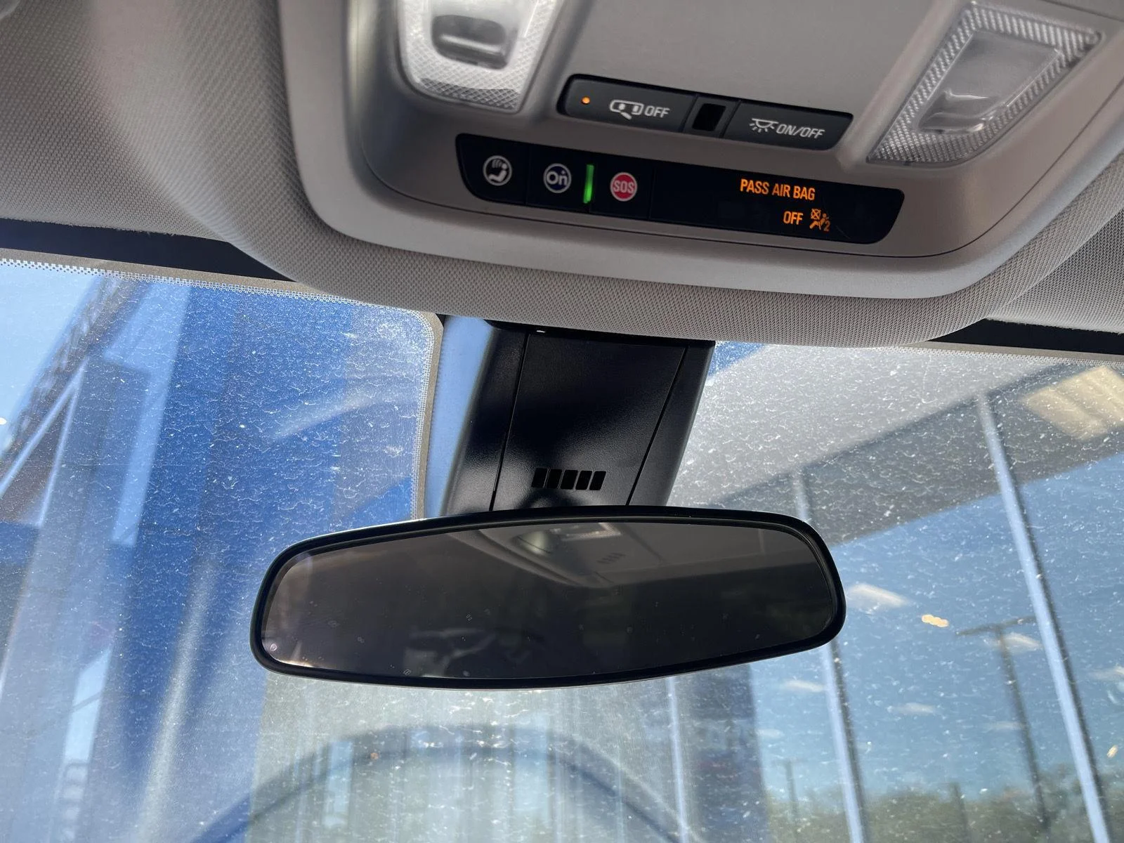 Used 2023 Sterling Metallic GMC SLE image 23