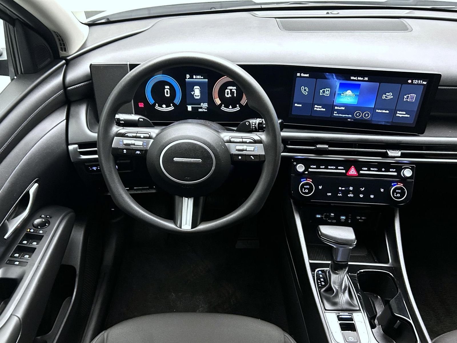 Used 2025 Silver Hyundai SEL image 14