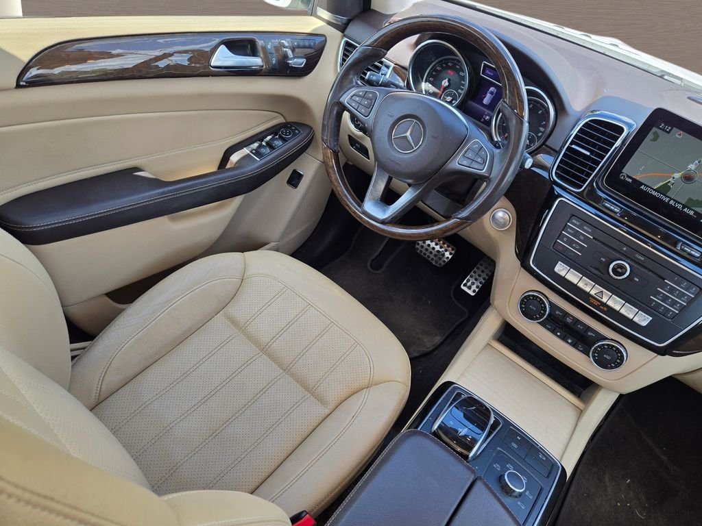 Used 2019 White Mercedes-Benz GLE 400 image 17