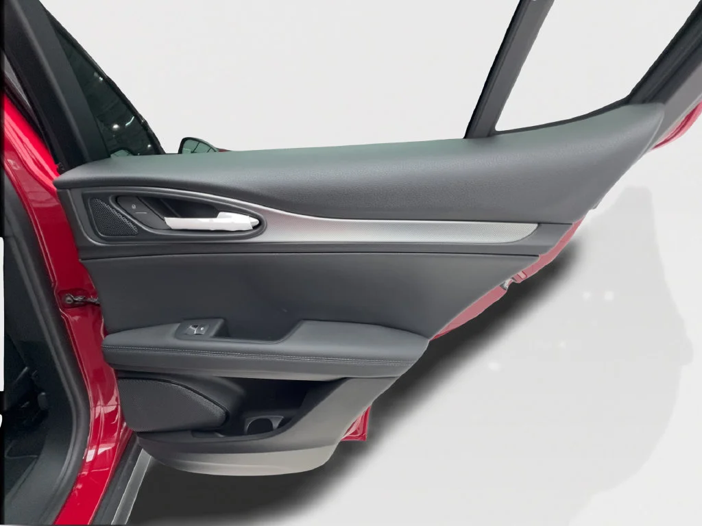 New 2026 Red Alfa Romeo Base image 35